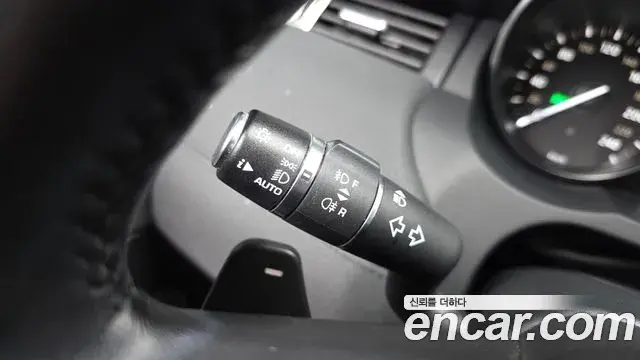 Land Rover Range Rover Evoque 2019 — ფოტო 5/31