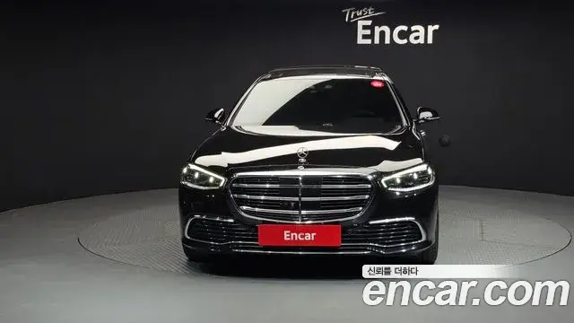 Mercedes-Benz S-Class 2021 — ფოტო 33/34