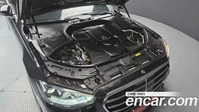 Mercedes-Benz S-Class 2021 — ფოტო 21/34