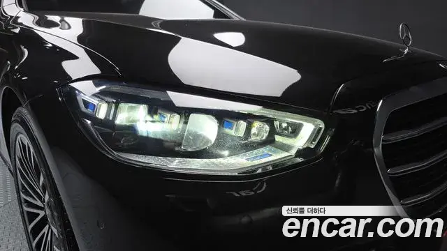 Mercedes-Benz S-Class 2021 — ფოტო 29/34