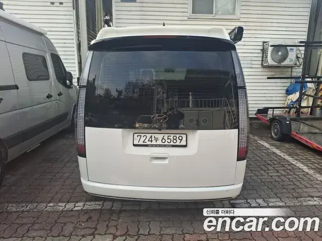 Hyundai Staria 2024 — Photo 8/8