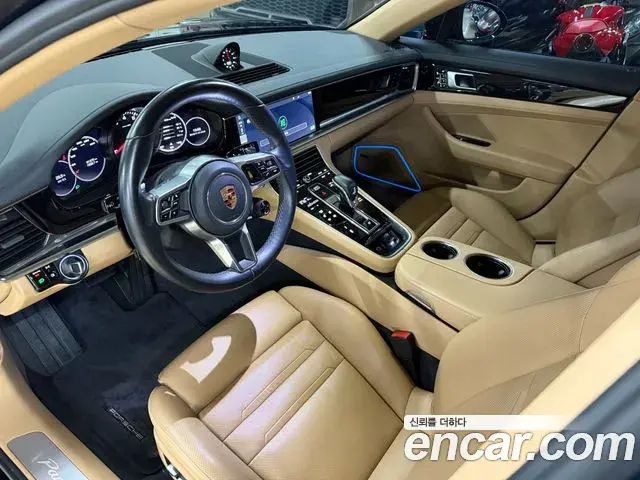 Porsche Panamera 2018 — ფოტო 19/20