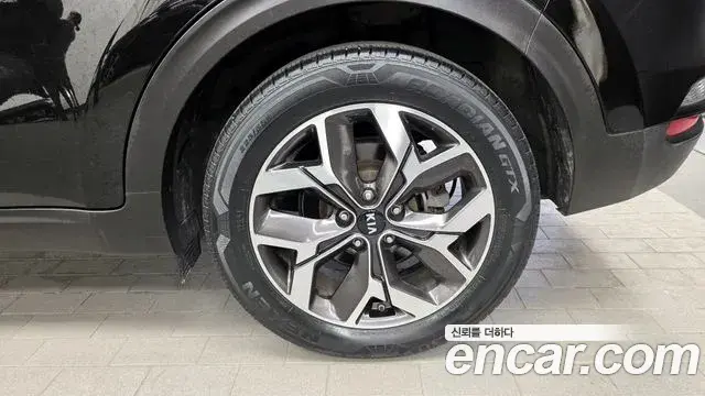 Kia Sportage The Bold 2019 — Photo 23/35