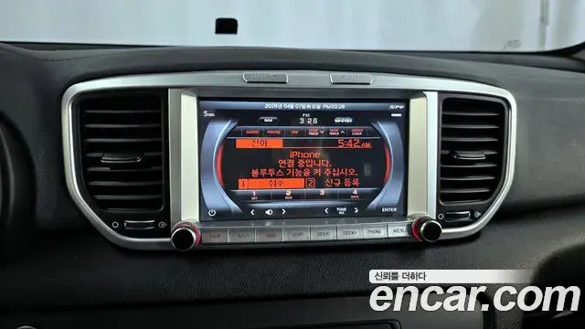 Kia Sportage The Bold 2019 — Photo 11/35