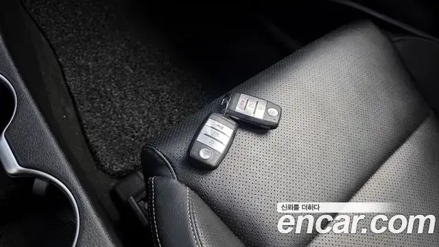 Kia Sportage The Bold 2019 — Photo 1/35