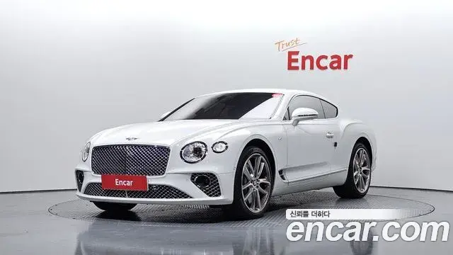 Bentley Continental GT 2020 — ფოტო 4/20