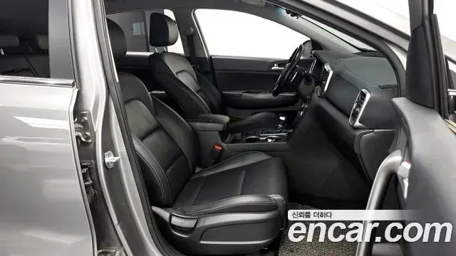Kia Sportage The Bold 2018 — Şəkil 17/20