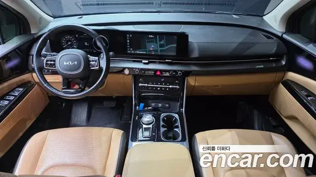 Kia Carnival 2022 — Photo 7/20
