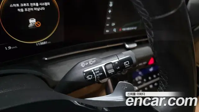 Kia Carnival 2022 — Photo 17/20