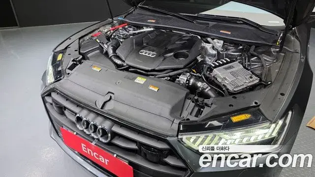 Audi A7 2022 — Şəkil 9/20
