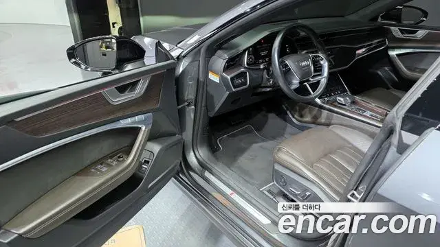 Audi A7 2022 — Şəkil 14/20