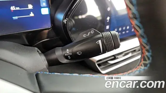Renault Samsung Grand Koleos 2024 — Photo 21/32