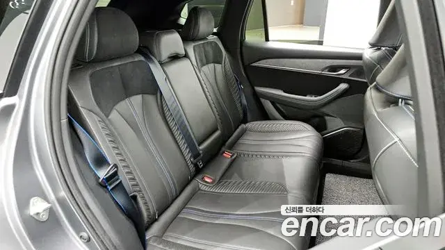 Renault Samsung Grand Koleos 2024 — Photo 23/32