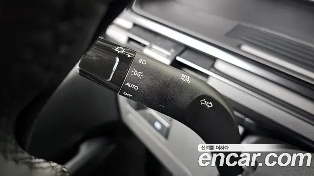 Hyundai Staria 2026 — Şəkil 6/31