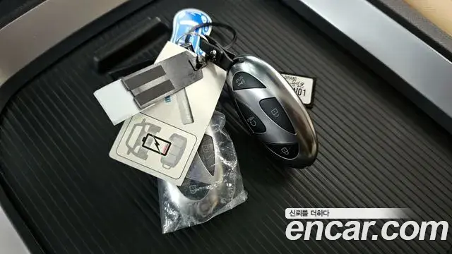Hyundai Staria 2026 — Şəkil 16/31