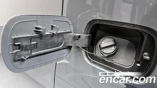 Hyundai Staria 2026 — Şəkil 26/31