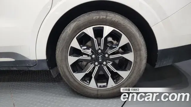 Kia Carnival 2021 — Şəkil 2/41