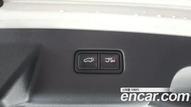 Kia Carnival 2021 — Şəkil 29/41