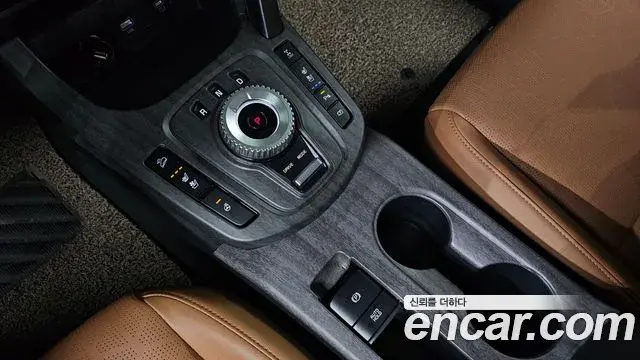 Kia Seltos 2023 — Фото 9/20