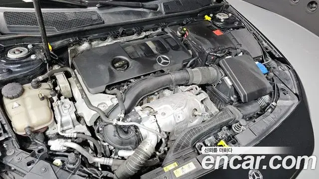Mercedes-Benz A-Class 2020 — Photo 13/20
