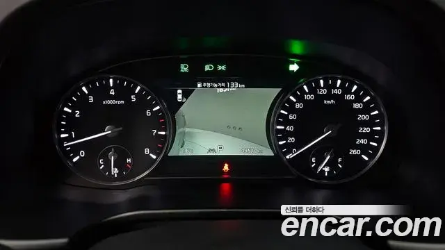 Kia The K9 2022 — ფოტო 7/30