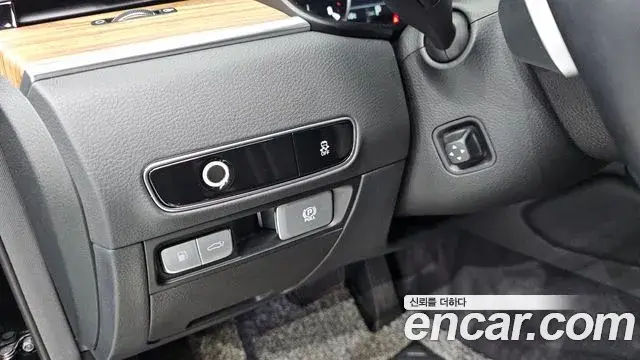 Kia The K9 2022 — ფოტო 25/30