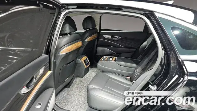 Kia The K9 2022 — ფოტო 14/30