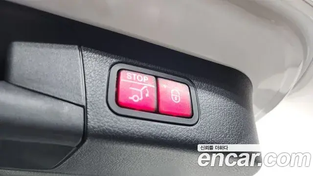 Mercedes-Benz GLB-Class 2020 — Şəkil 23/34