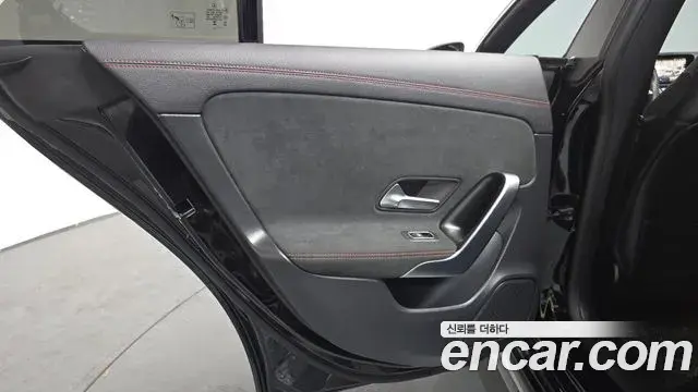 Mercedes-Benz CLA-Class 2024 — Şəkil 3/29