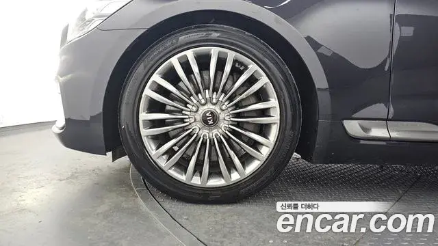 Kia The K9 2018 — ფოტო 16/20