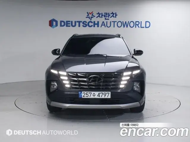 Hyundai The New Tucson 2021 — Фото 2/20