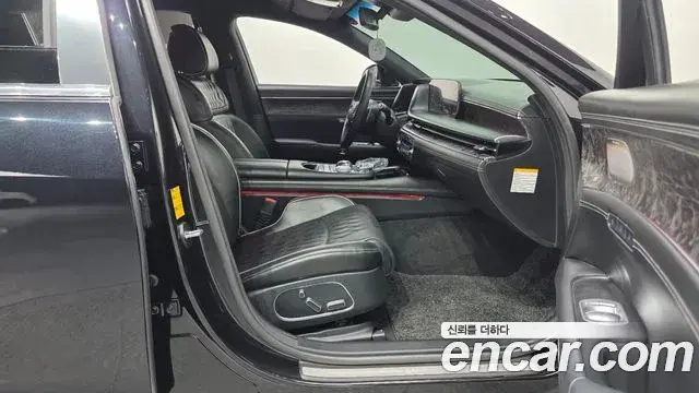 Genesis G90 2023 — Фото 10/20