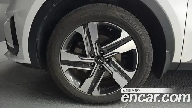 Kia Sorento 2021 — Фото 5/20
