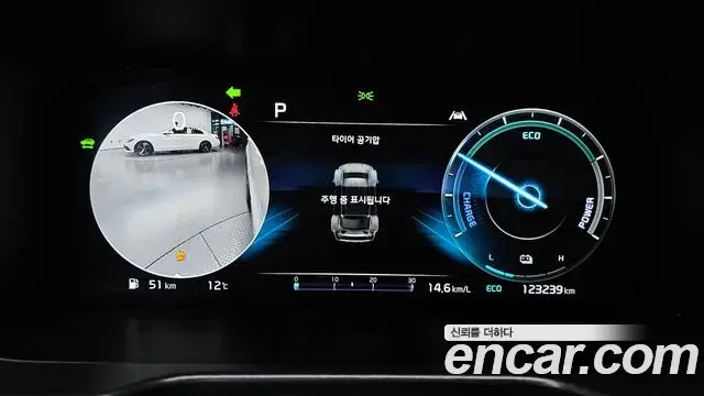 Kia Sorento 2021 — Фото 8/20