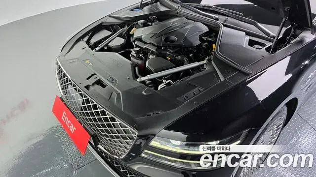 Genesis G80 2023 — Şəkil 28/30