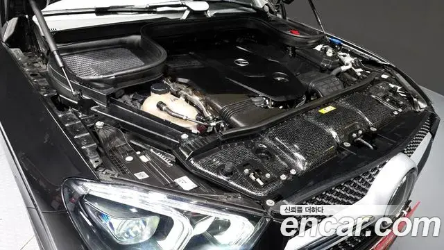 Mercedes-Benz GLE-Class 2021 — Фото 6/20