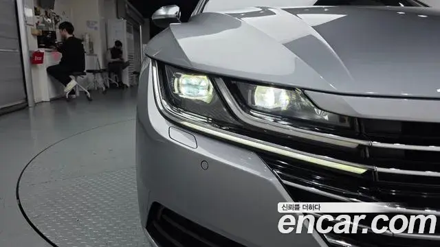 Volkswagen Arteon 2020 — Şəkil 15/34