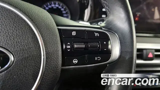 Kia K5 2021 — Фото 18/20