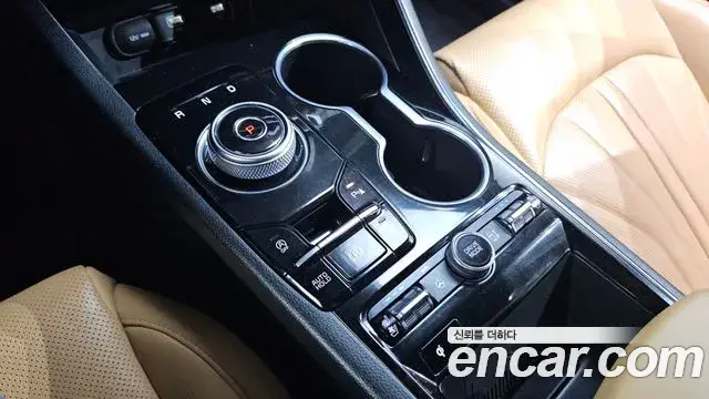 Kia K5 2020 — Фото 9/20