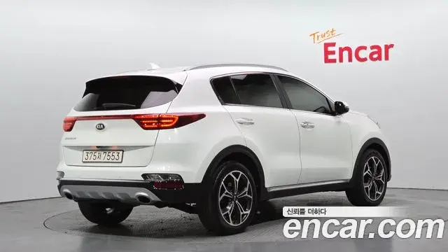 Kia Sportage The Bold 2021 — ფოტო 25/32