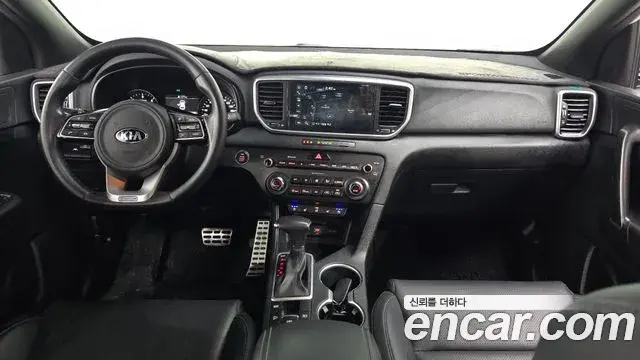 Kia Sportage The Bold 2021 — ფოტო 17/32