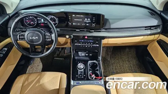 Kia Carnival 2023 — Фото 9/20