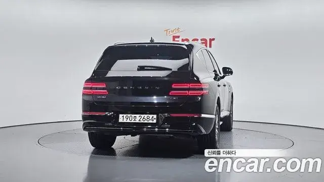 Genesis GV80 2021 — ფოტო 16/20