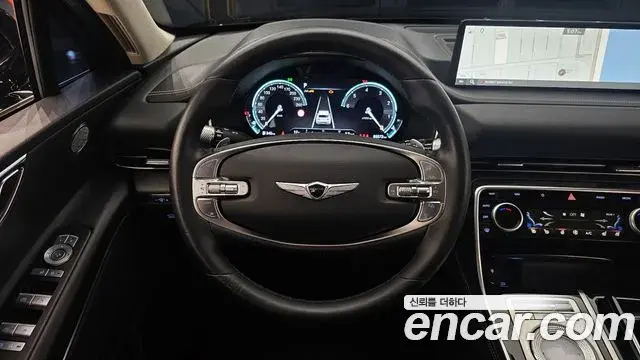 Genesis GV80 2021 — ფოტო 14/20