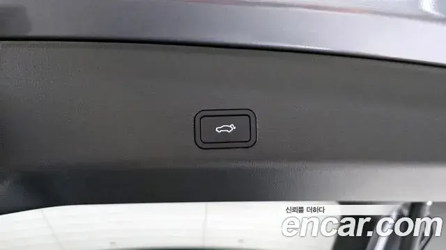 Renault Samsung Grand Koleos 2025 — ფოტო 1/30