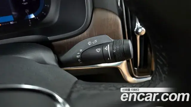 Volvo S90 2023 — ფოტო 8/34