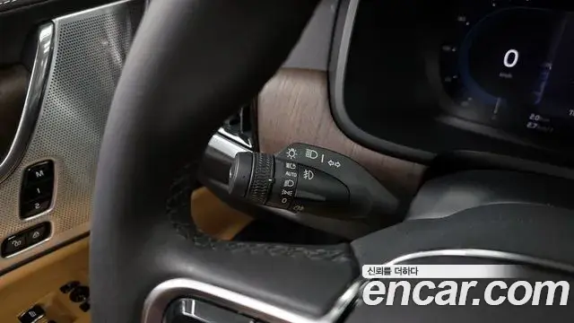Volvo S90 2023 — ფოტო 17/34