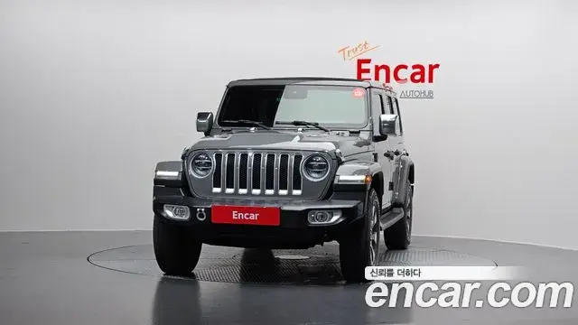 Jeep Wrangler 2021 — Photo 17/30
