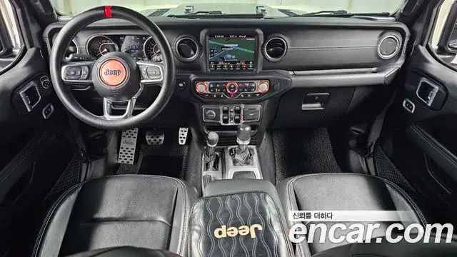 Jeep Wrangler 2021 — Photo 4/30