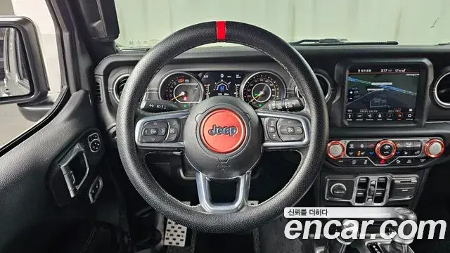 Jeep Wrangler 2021 — Photo 15/30